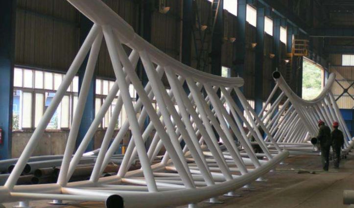 南通管廊钢结构与桁架结构的管道支架应该如何区分